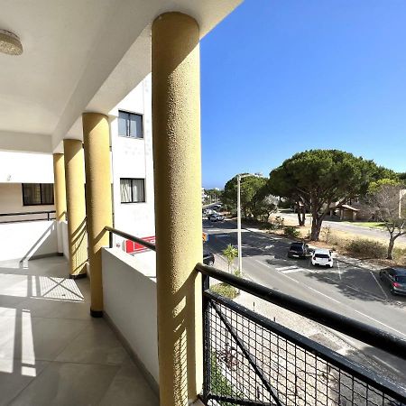 Topazio - Pool & Near The Center By Hd Properties Vilamoura Bagian luar foto