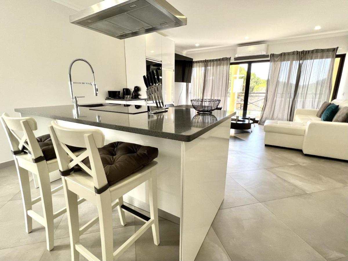 Topazio - Pool & Near The Center By Hd Properties Vilamoura Bagian luar foto